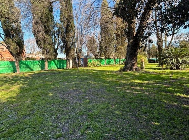 Terreno · 275m²