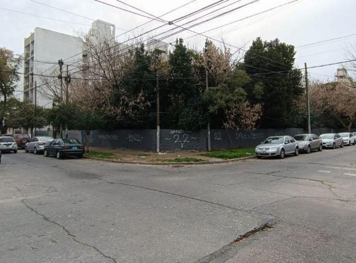 Terreno · 2407m²