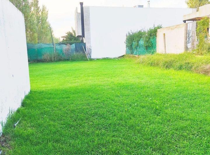 Terreno · 297m²