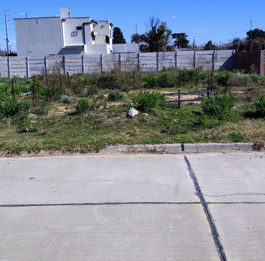 Terreno · 300m²