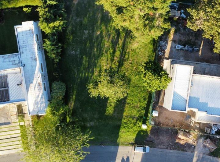 Terreno · 824m²