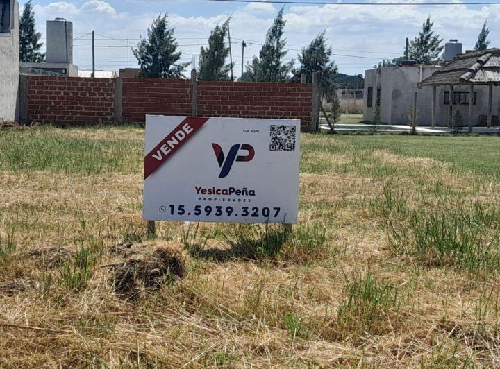 Terreno · 408m²