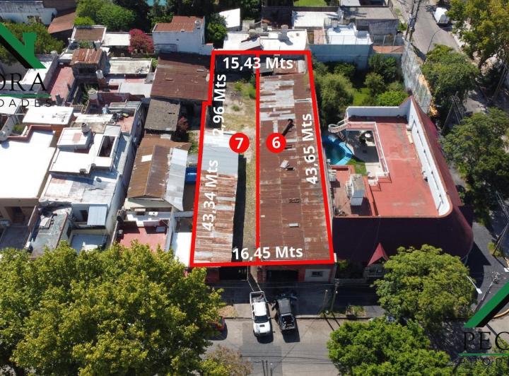 Terreno · 712m²