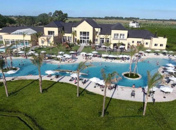 Terreno · 700m²