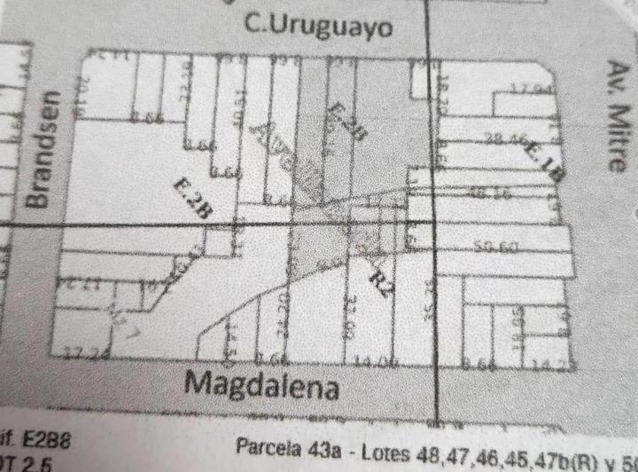 Terreno · 2200m²