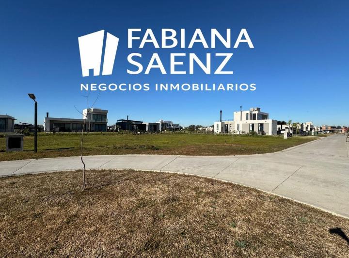 Terreno · 601m²