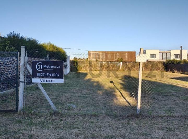 Terreno · 350m²