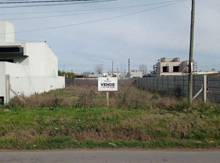Terreno · 297m²