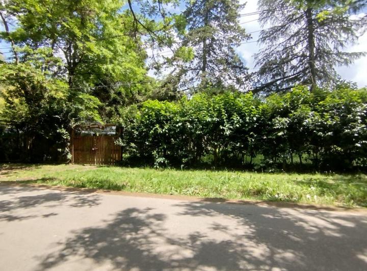 Terreno · 2368m²