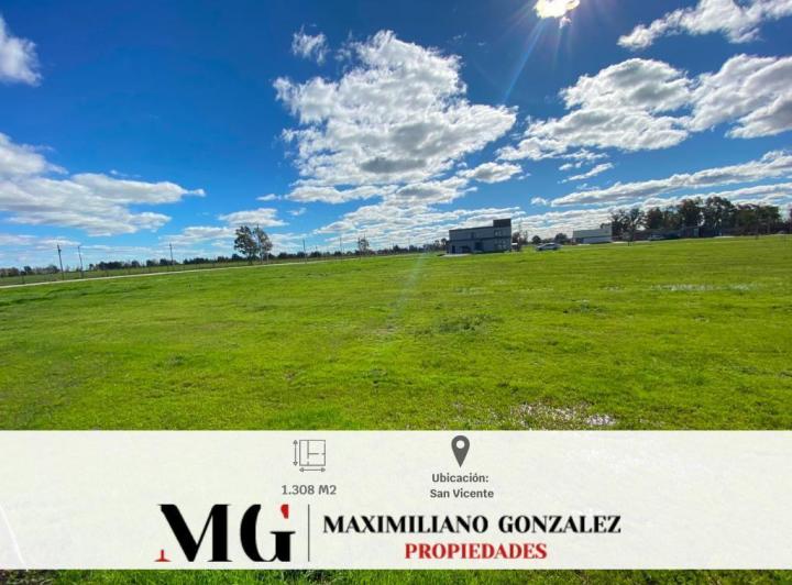 Terreno · 1308m²