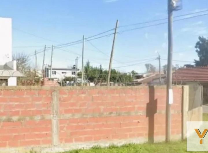 Terreno · 360m²