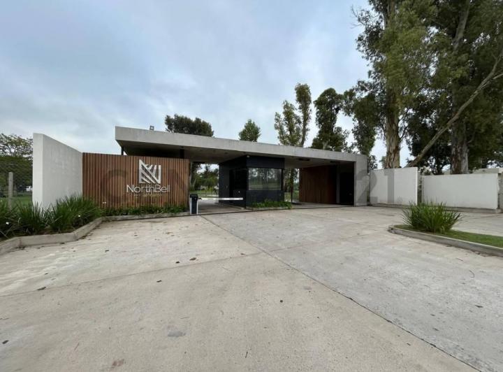 Terreno · 614m²