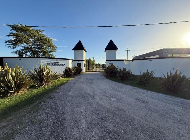 Terreno · 560m²