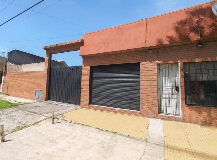 Terreno · 745m²