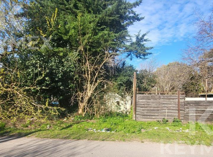 Terreno · 378m²