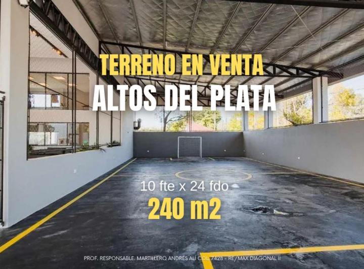 Terreno · 240m²