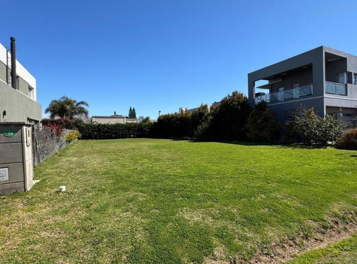 Terreno · 450m² · 1 Ambiente