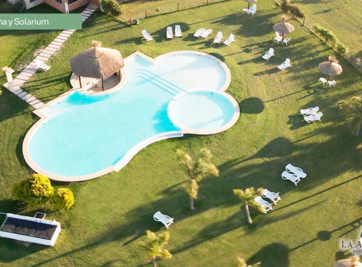 Terreno · 854m²