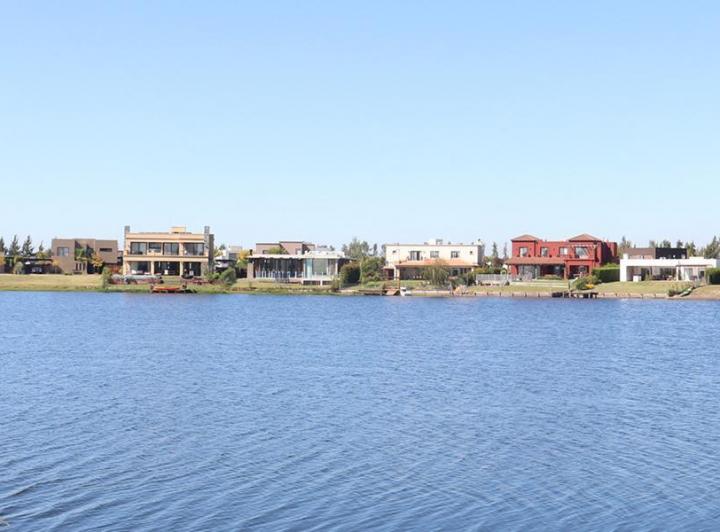 Terreno · 640m²