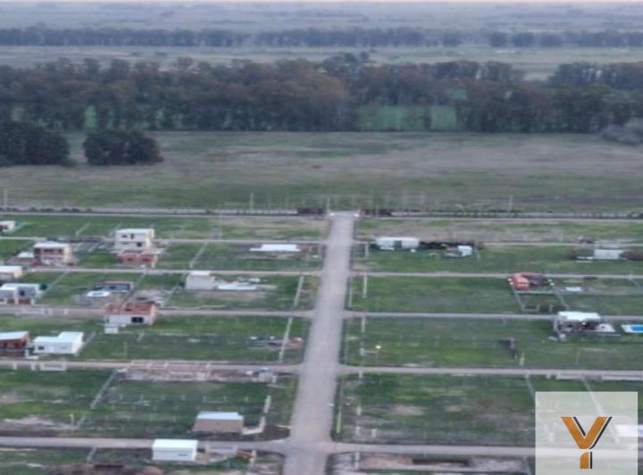 Terreno · 600m²