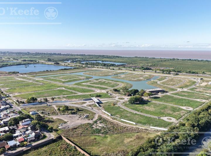 Terreno · 557m²