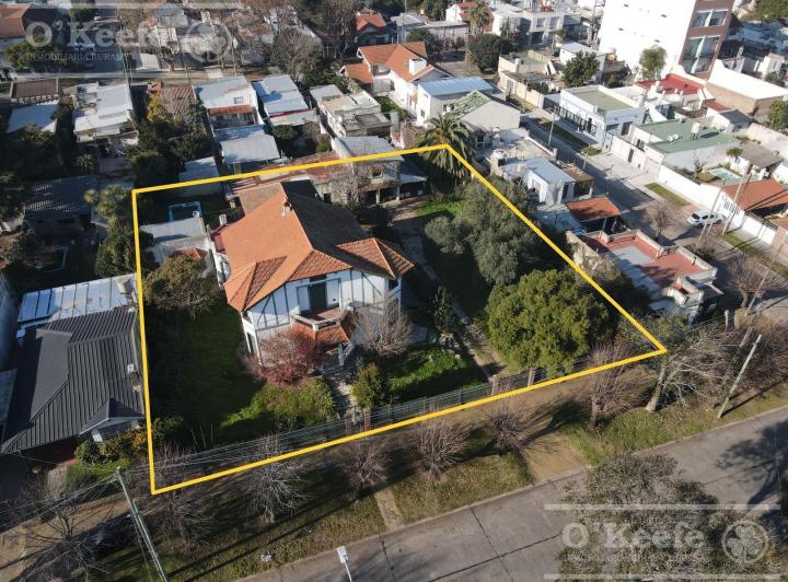 Terreno · 1560m²