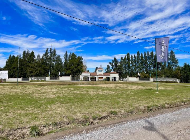 Terreno · 1447m²