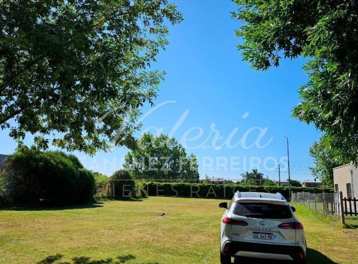 Terreno · 700m²