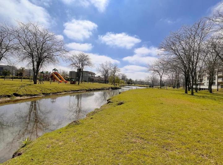 Terreno · 777m²