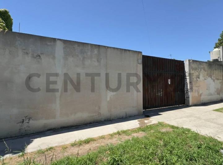 Terreno · 380m²