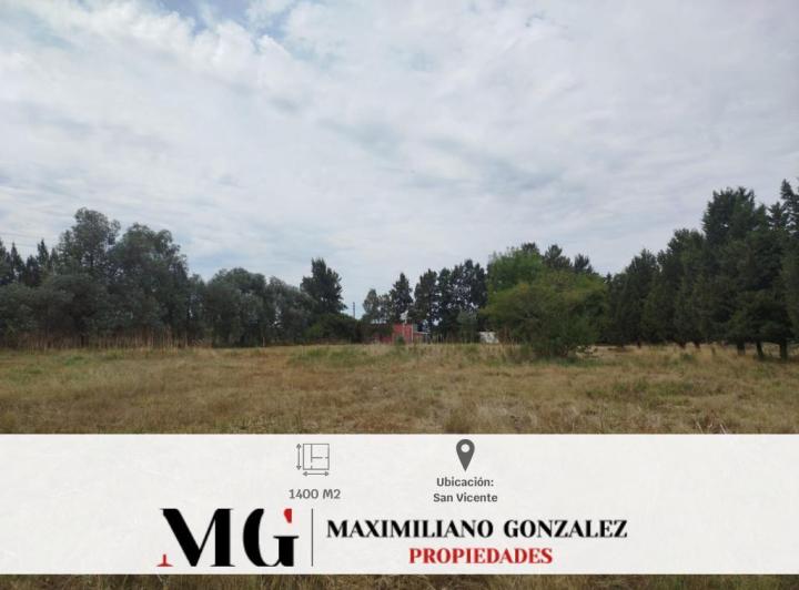 Terreno · 1400m²