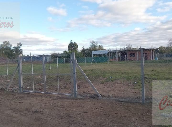 Terreno · 605m²