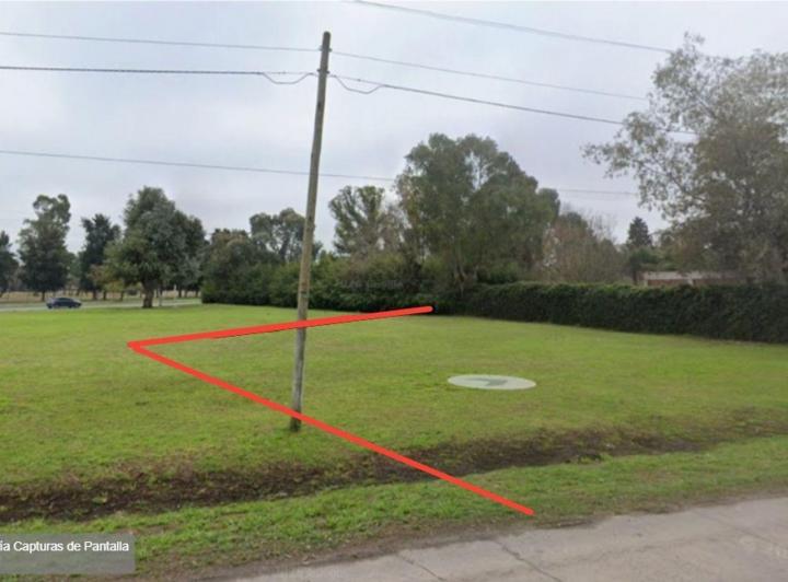 Terreno · 844m²