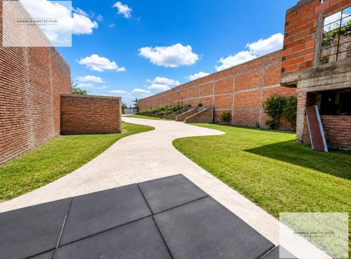 Terreno · 3864m²