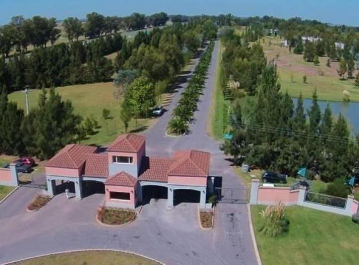 Terreno · 1405m²