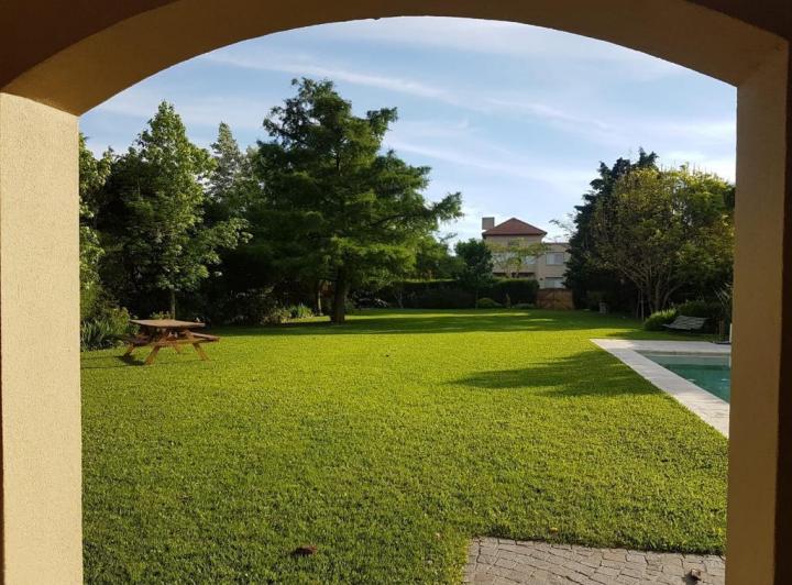 Terreno · 782m²