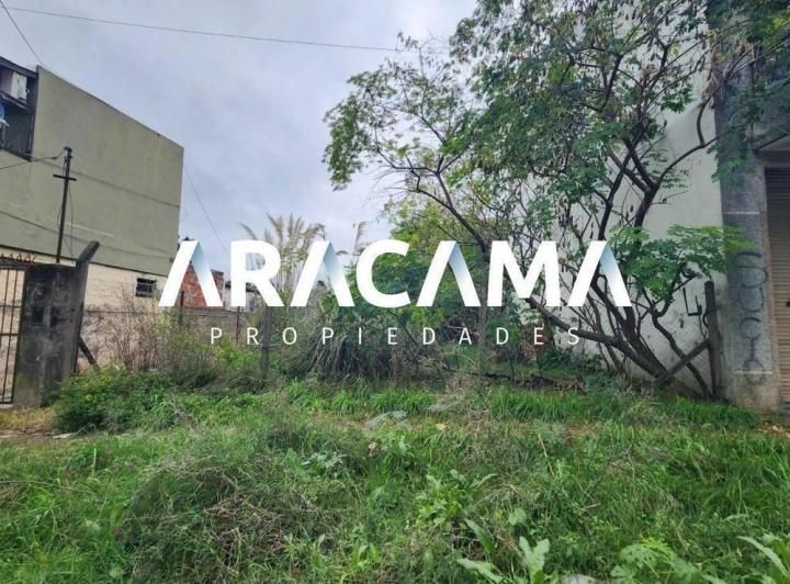 Terreno · 600m²