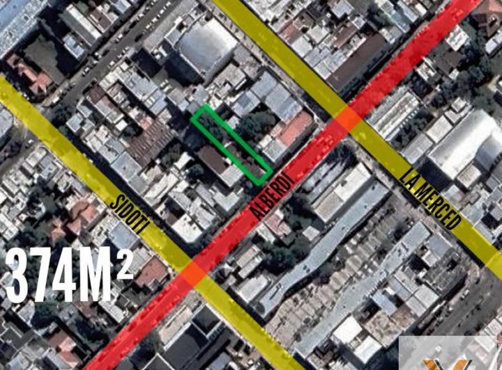 Terreno · 374m²