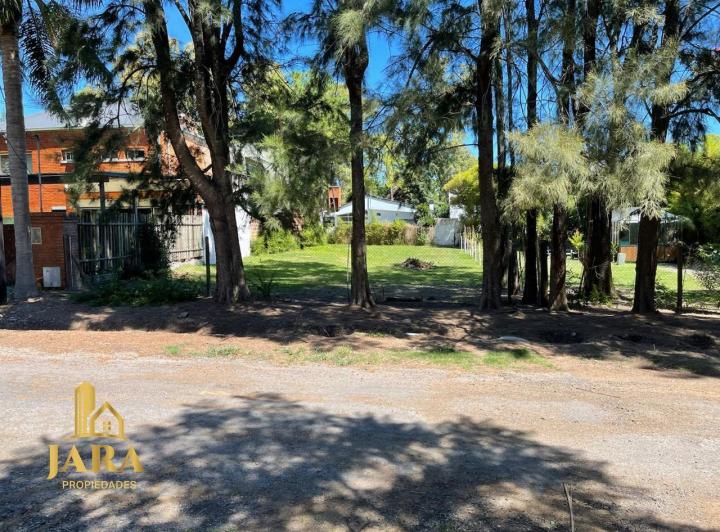 Terreno · 420m²