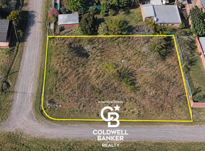 Terreno · 796m²