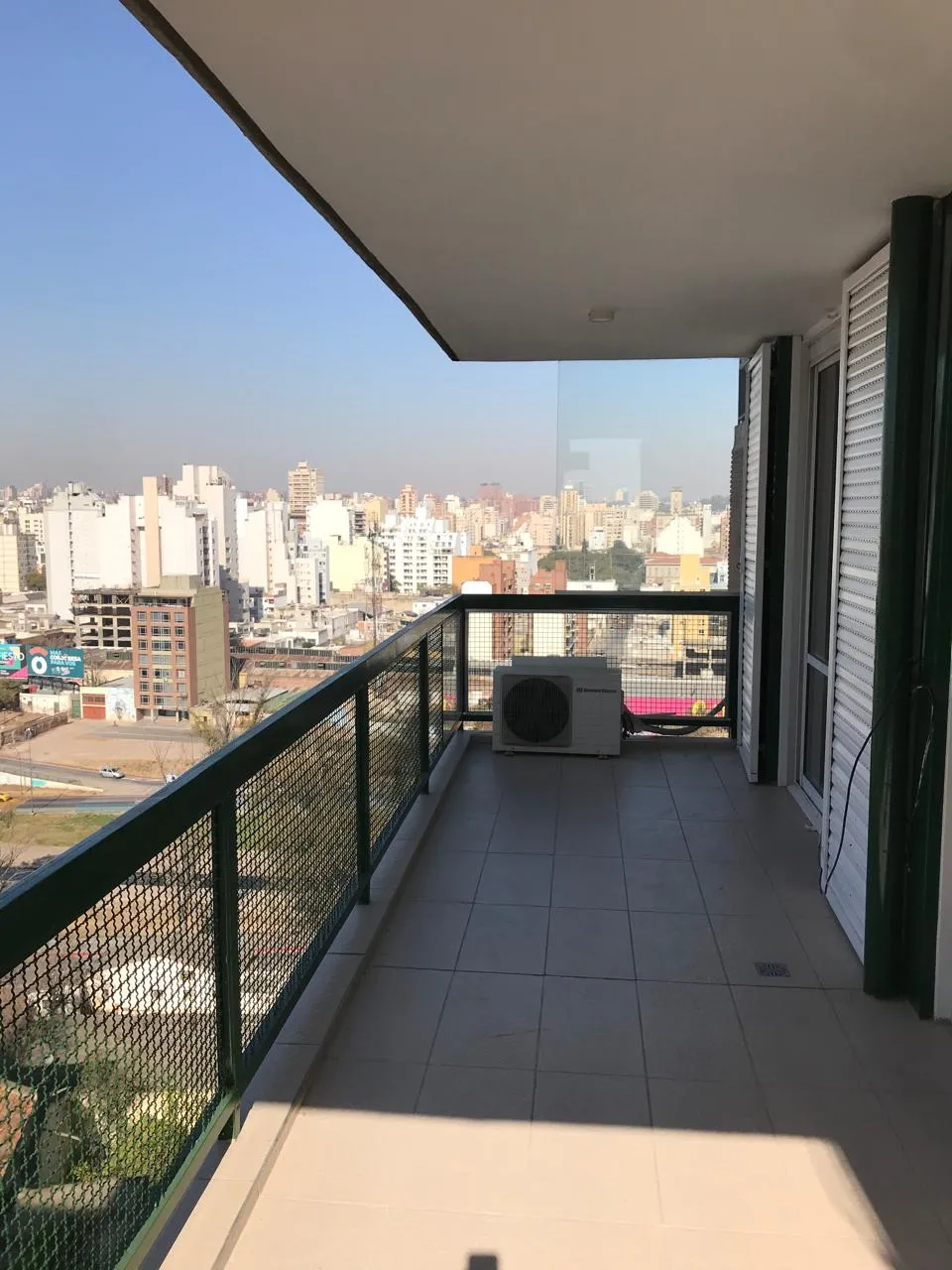 ESPECTACULAR VISTA - TRES DORM - COC SEPARADA - AMPLIO BALCÓN