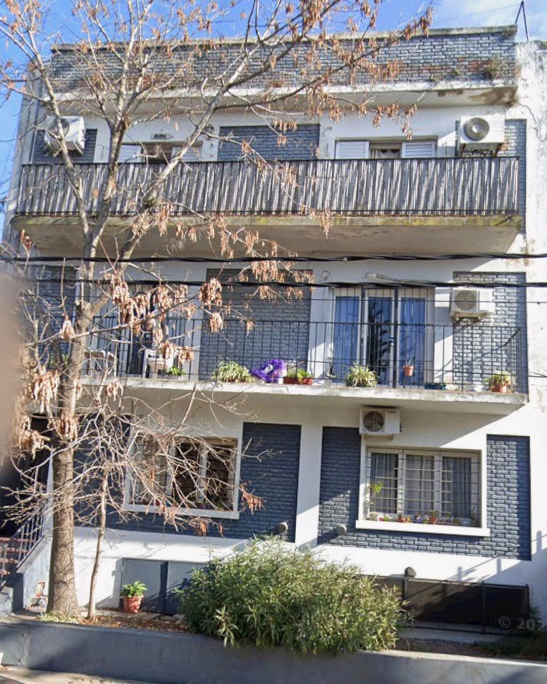 Departamento 3 ambientes en venta en San Isidro