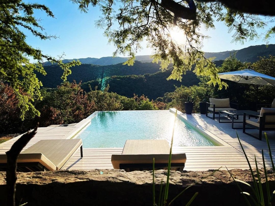 VENTA CASA EXCLUSIVA EN RESERVA NATURAL DE CORDOBA