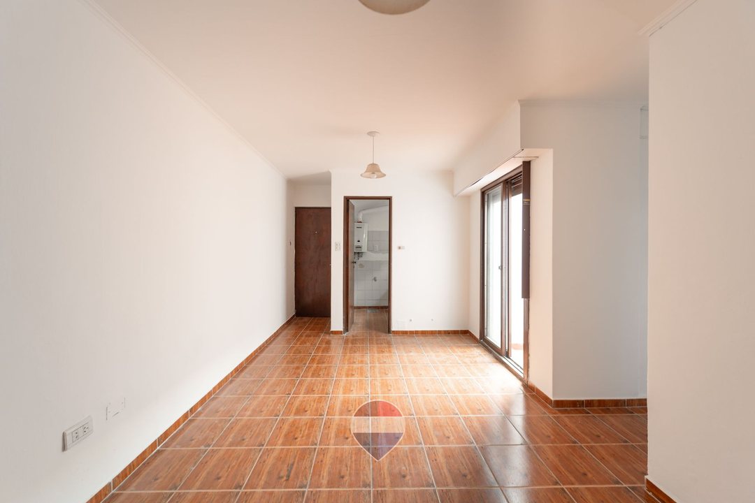 VENTA DEPTO 1 DORMITORIO C/PATIO, CENTRO, CBA