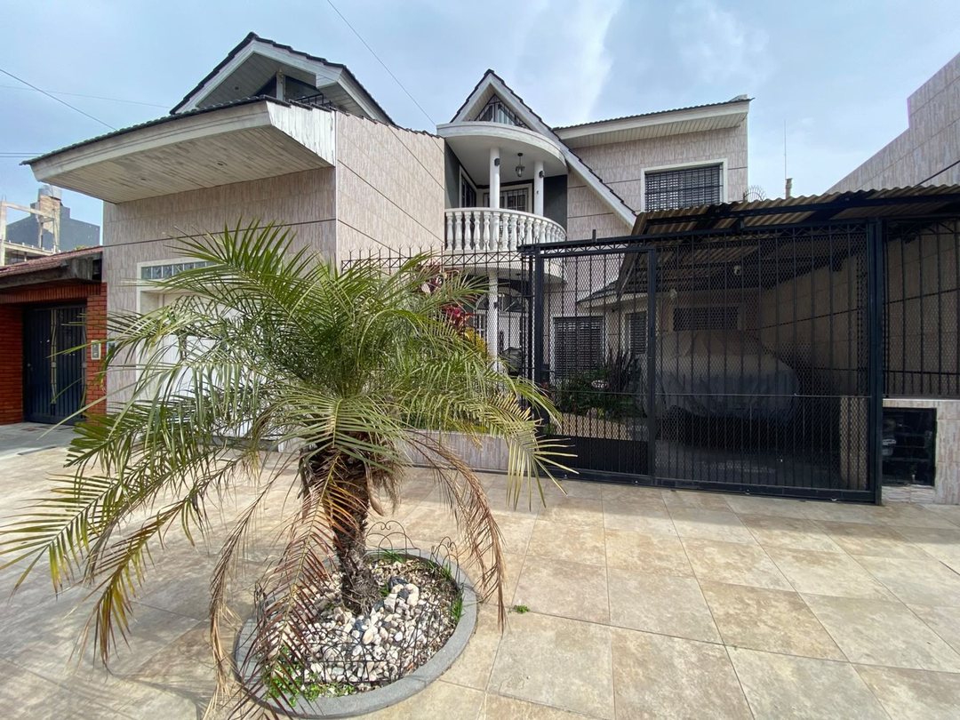 CASA EN VENTA SAN JUSTO 4 AMBIENTES