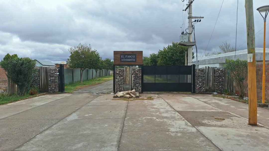 Casa de 3 hab. Bº Privado del Paso II, Santa Lucia
