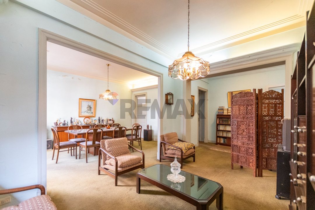 Venta Depto 4 amb con balcón en Caballito
