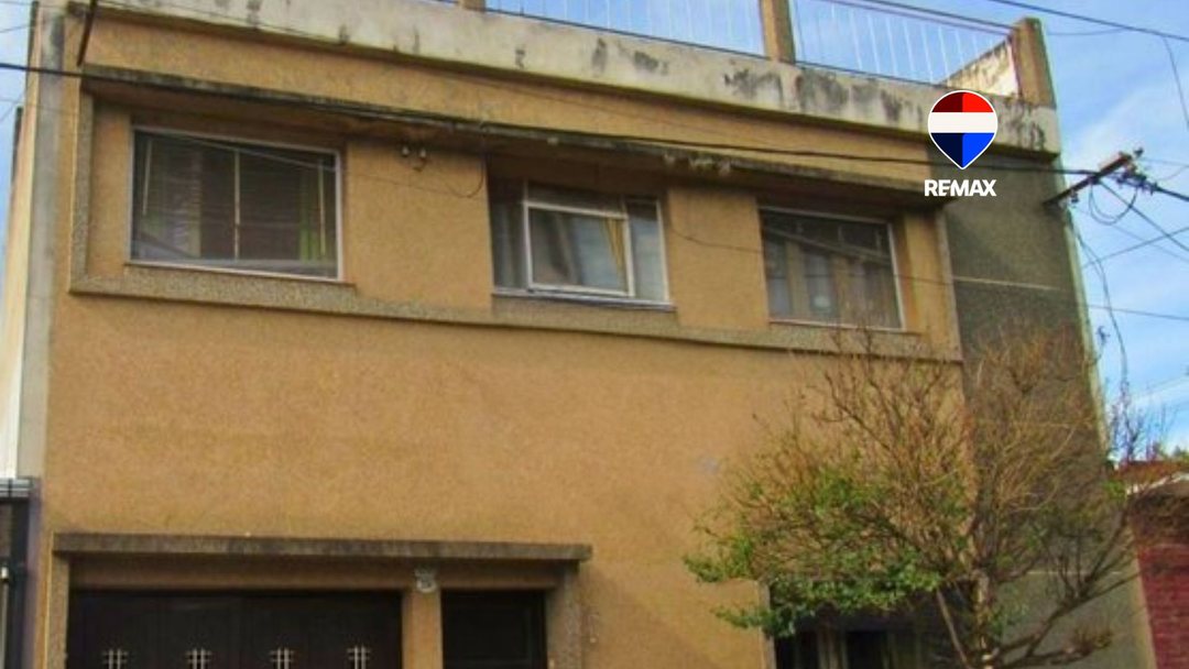 CASA VENTA ZONA MACROCENTRO 5 DORMITORIOS