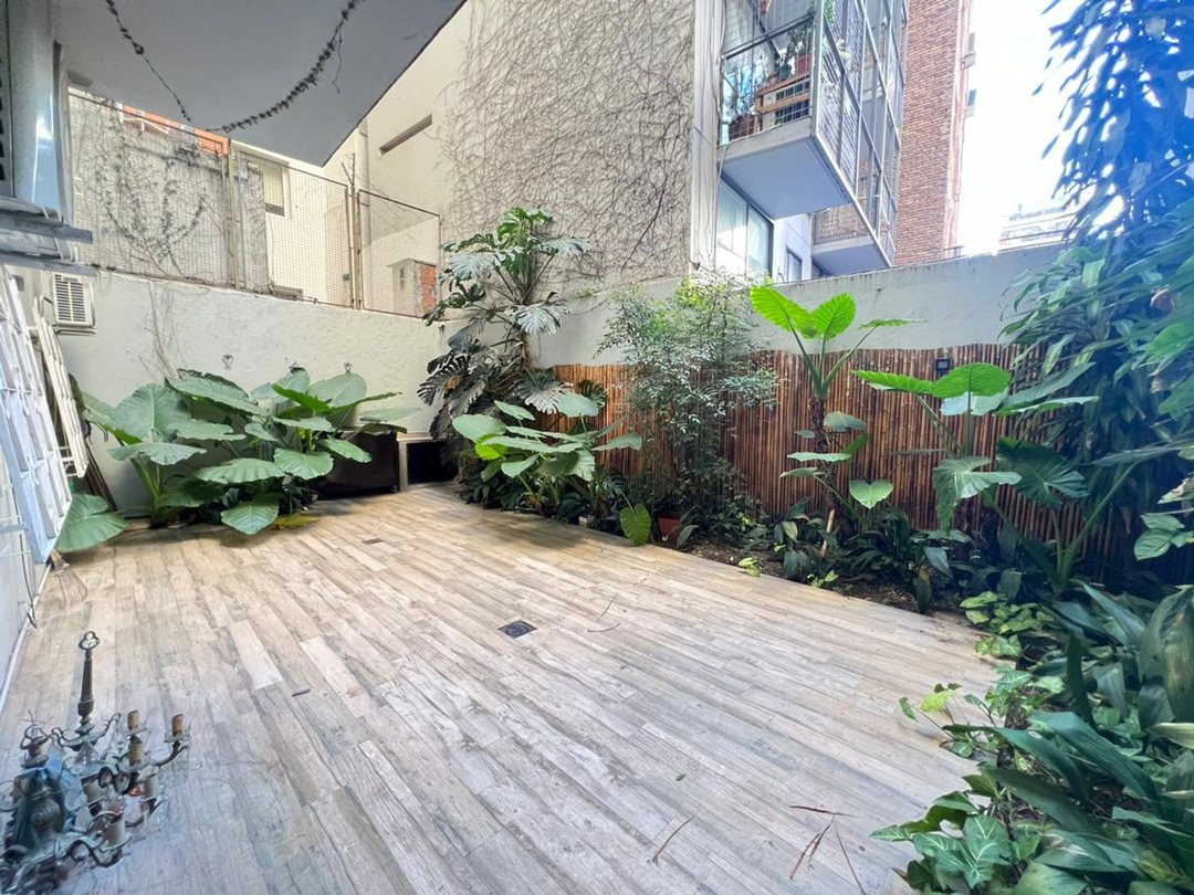 Alquiler Depto de 3 Ambientes c/ patio Las Cañitas
