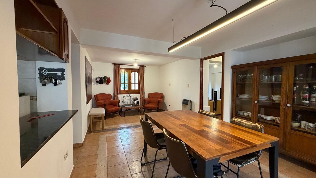 VENTA DE CASA 3 DORMITORIOS - LA TABLADA